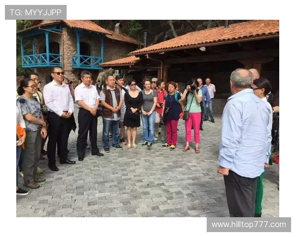 漫天冰雪见证成长荣光之路辉煌